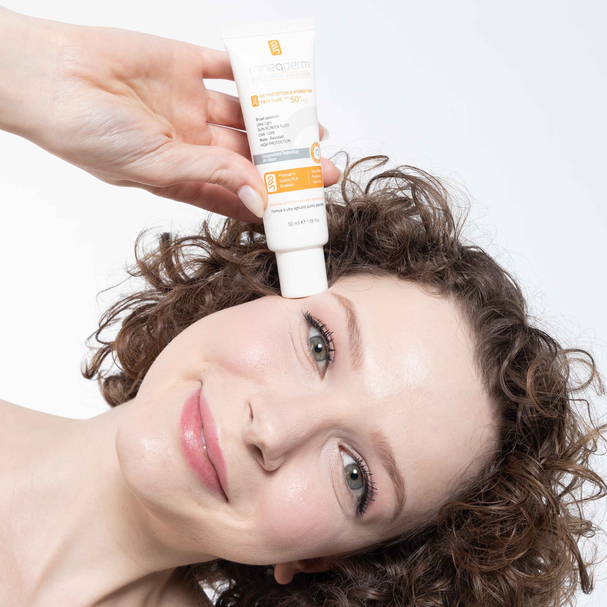 UV PROTECTION & HYDRATION FACE FLUID SPF 50+ UVB+UVA