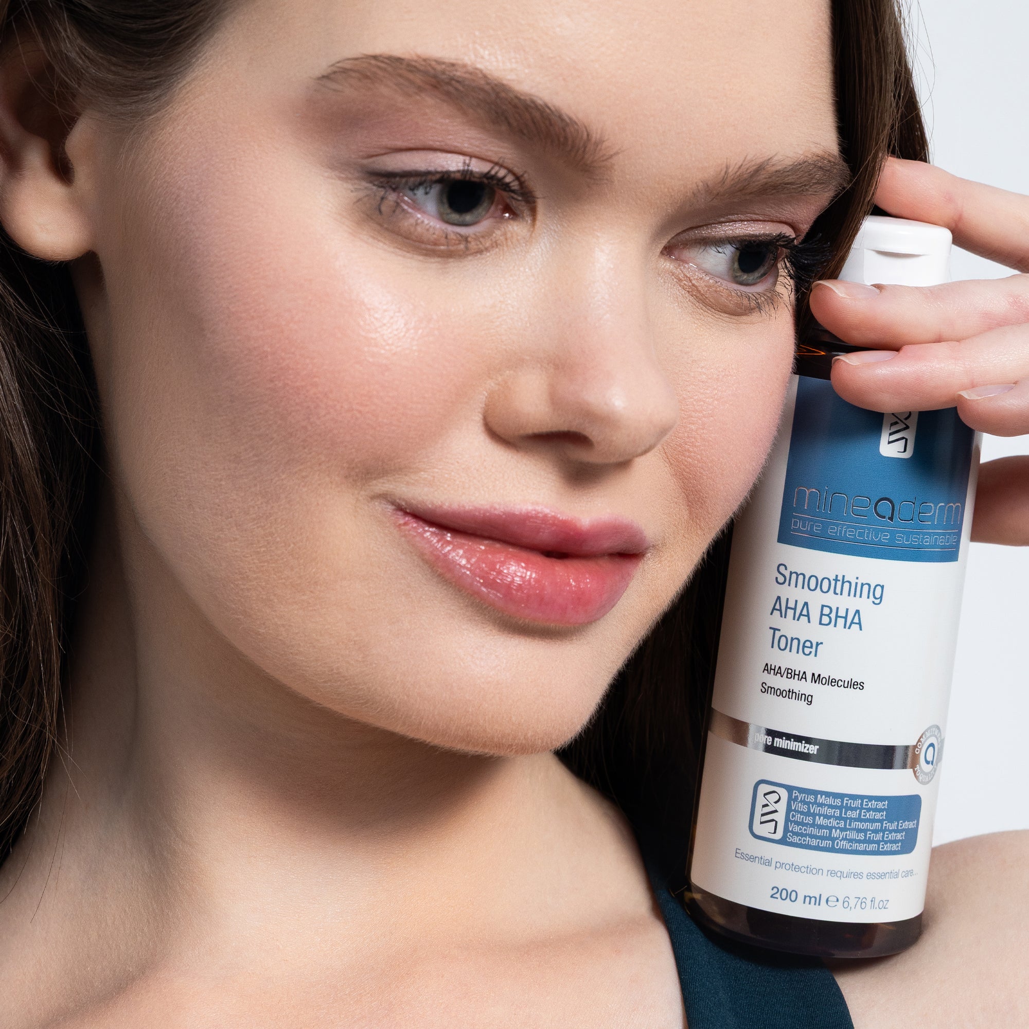 SMOOTHING AHA BHA TONER